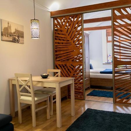 Cozy Studio On Wielopole Street. Cracovia Exterior foto